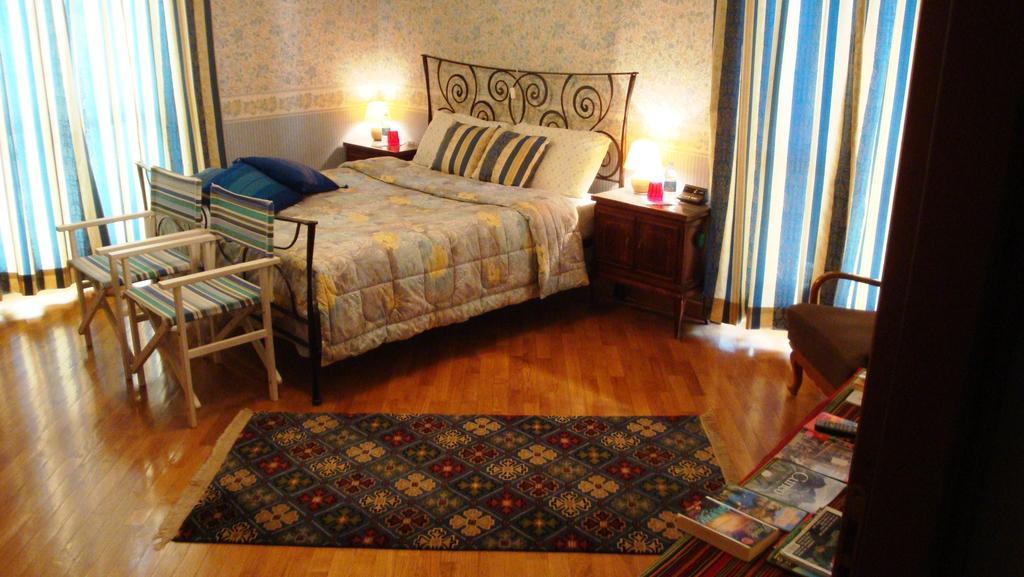 Bed and Breakfast Il Melograno Борго-Сан-Далмаццо Номер фото